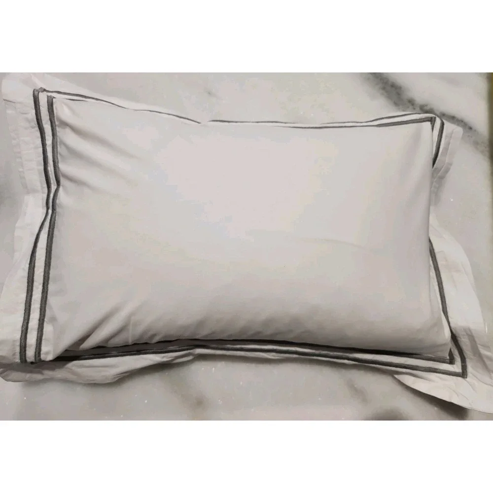 RESTORATION HARDWARE RH 20x16in White Gray Italian Hotel Satin Stitch Boudoir